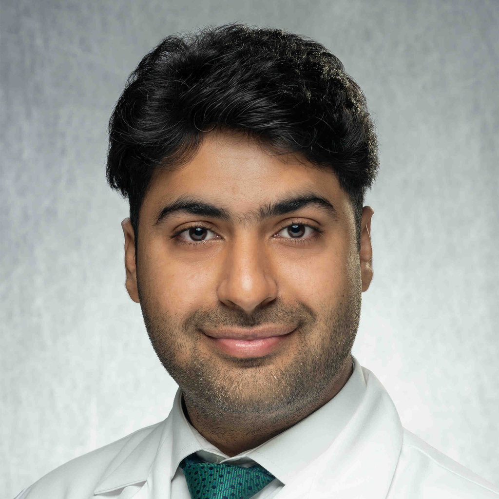 Shahzad Munazzam Orthopedic Oncology Fellow